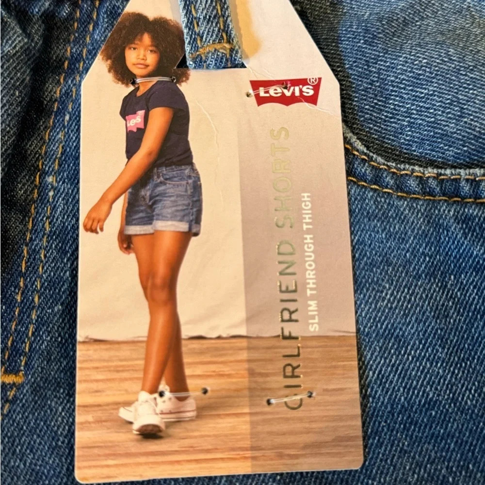 Levi’s Girls Girlfriend Denim Shorts Cuffed Adjustable Waist Size 14 NWT